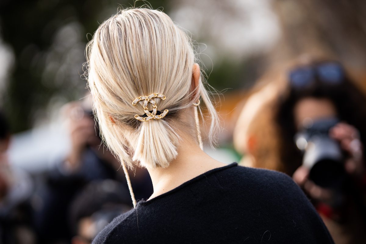 The Genius Hair Clip Hack for Face Masks to Help Alleviate Pressure on Your Ears