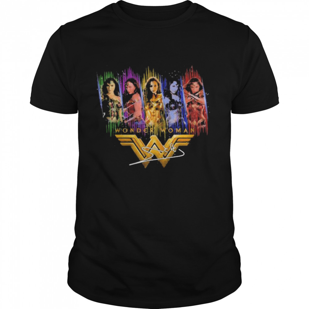 Wonder Woman Movies Signature  Classic Men's T-shirt