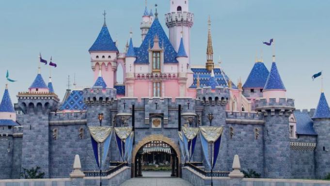 Disneyland Drops Ticket Price As Low As $83 For California Residents But There’s A Catch