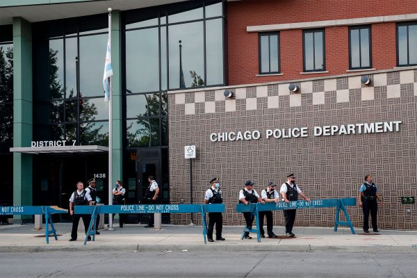 Chicago has around 13,000 cops, making it the second biggest police force in the US.