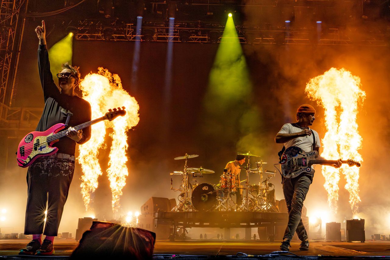 Adjacent Festival review Blink-182′s epic return anchors mammoth new N.J. beach fest