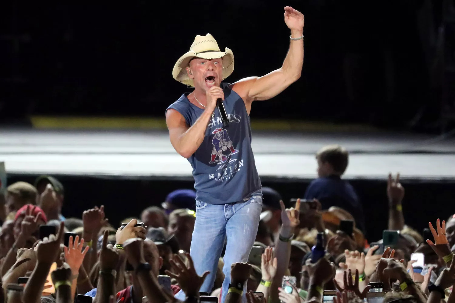 Kenny Chesney Announces 2024 Sun Goes Down Tour 'Can't Wait to Get Back Out There'