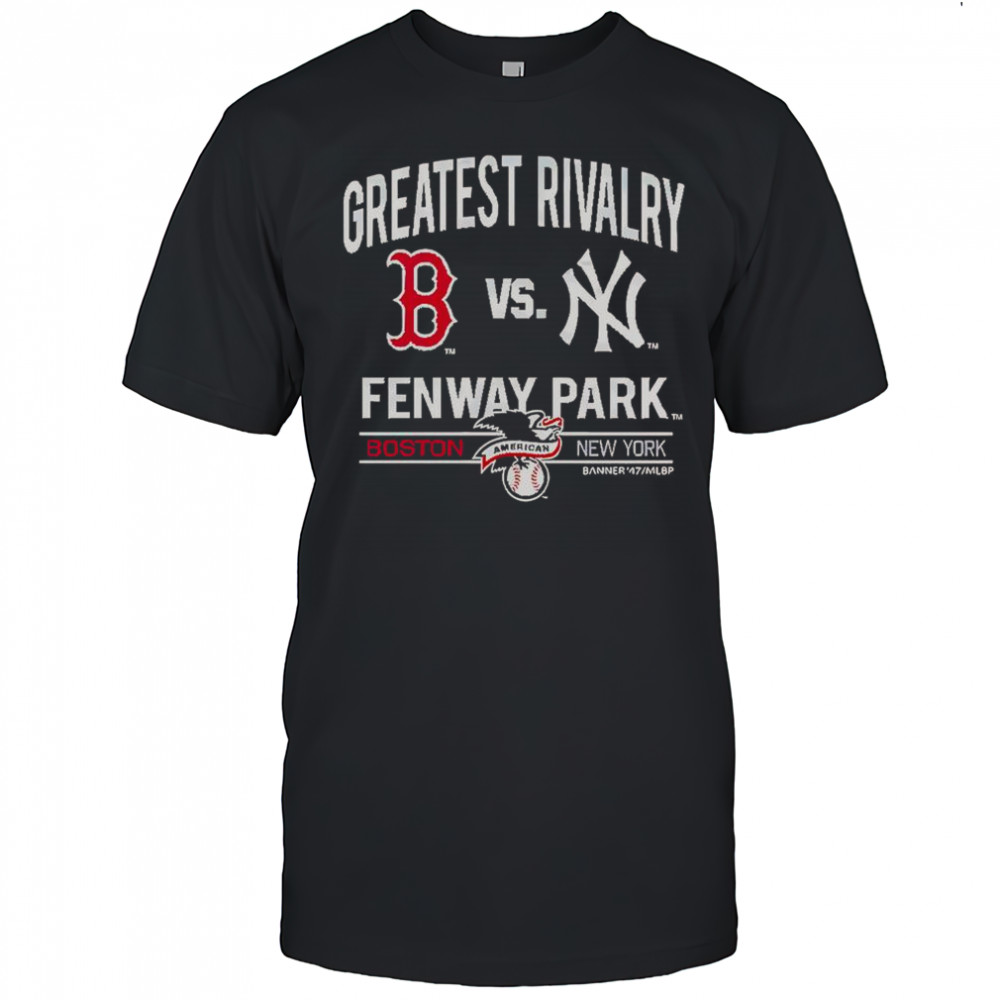Boston Red Sox Vs New York Yankees Fenway Park T-Shirt
