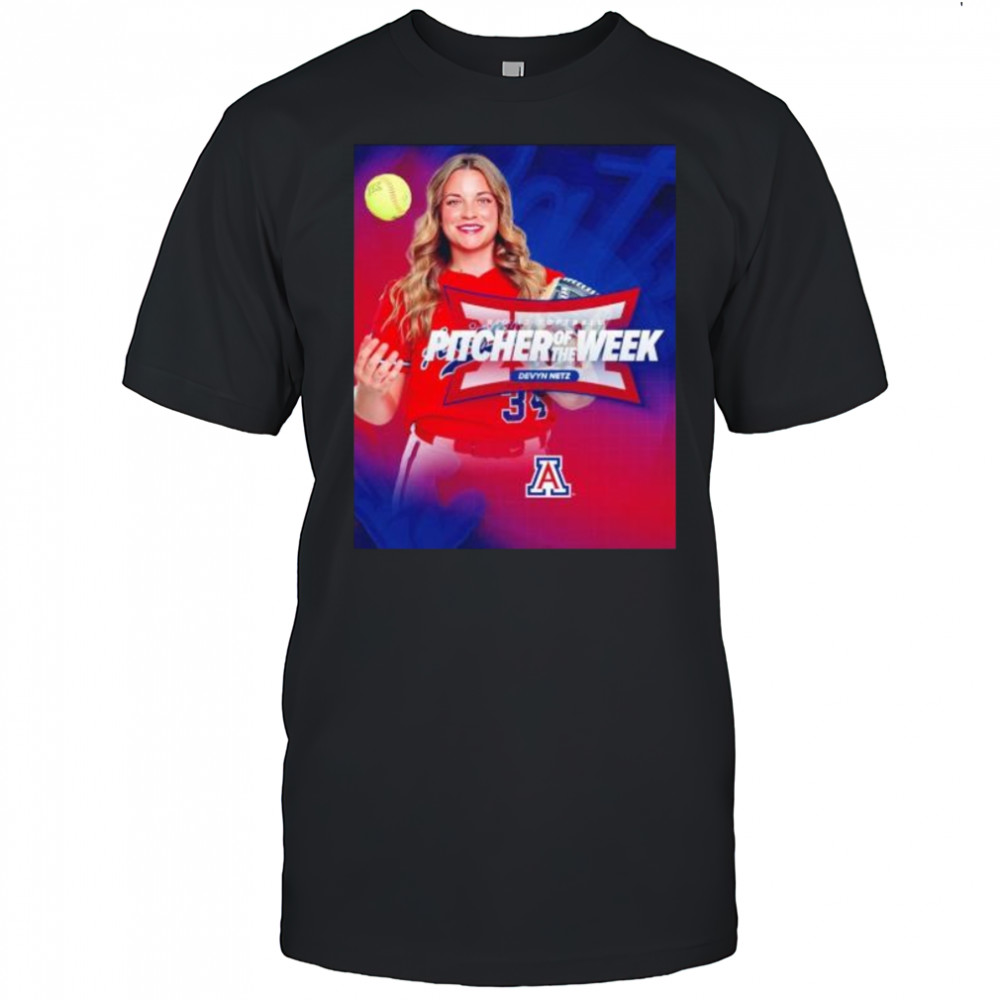 Devyn Netz big 12 softball pitcher of the week Arizona Wildcats shirt