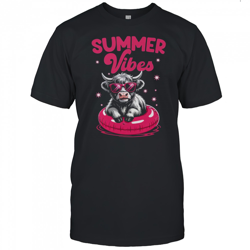 Hello Summer Vibes Highland Cow Funny Beach Vacation shirt