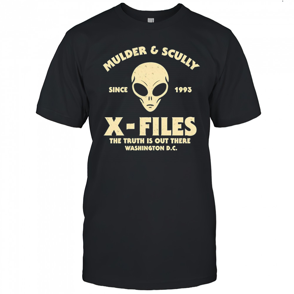 Mulder and Scully x-files the truth is out there shirt