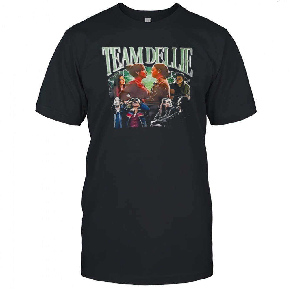 Team Dellie graphic shirt