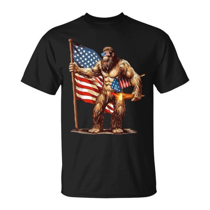 Bigfoot Fireworks 4Th Of July Sasquatch American Us Flag T-Shirt Bigfoot Fireworks 4Th Of July Sasquatch American Us Flag T-Shirt