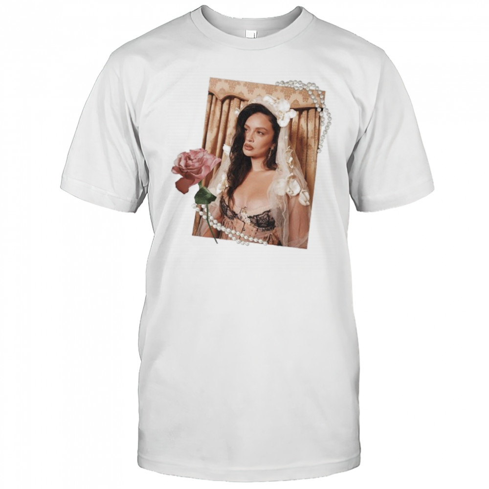 Sabrina Claudio Portrait T-shirt