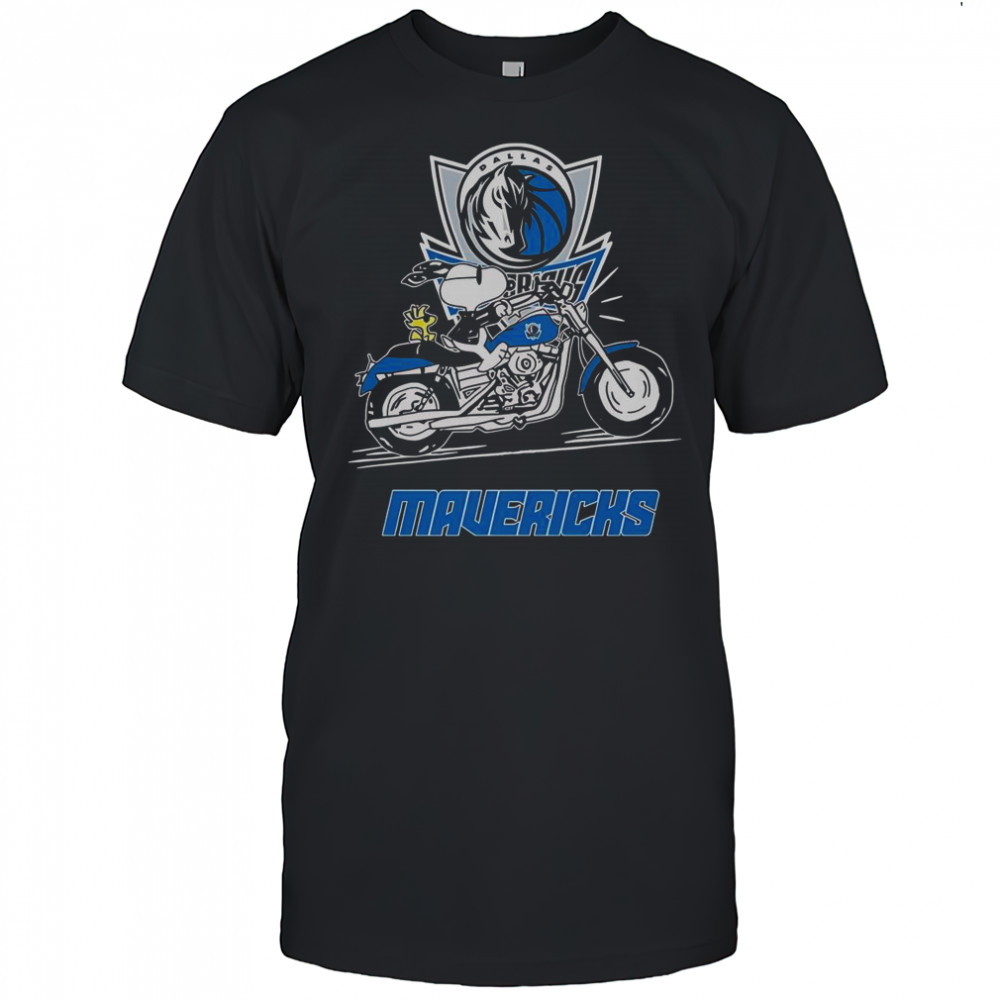 Snoopy And Woodstock Driving Motorbike Dallas Mavericks T-Shirt