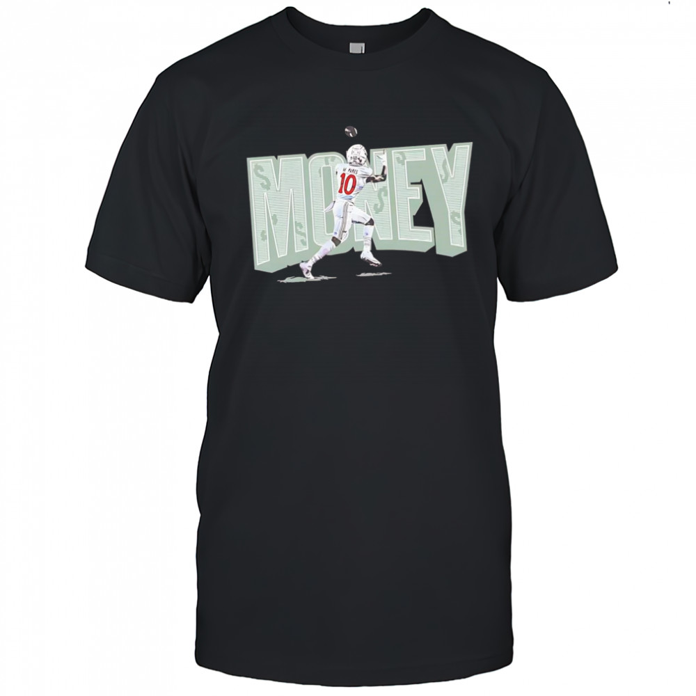 Money Parks catching Utah Utes shirt