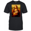 Mona Lisa carry Moodeng shirt