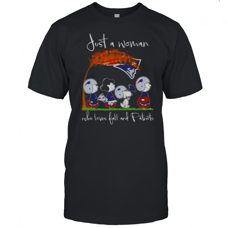 Peanuts Just A Woman Who Loves Fall And New England Patriots T-Shirt