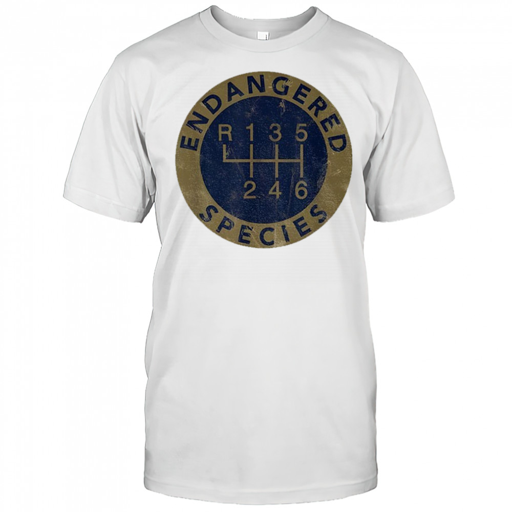 Endangered Species R 135246 vintage logo shirt