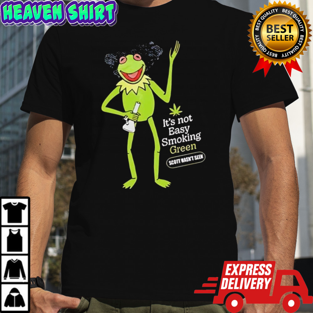 Frog it’s not easy smoking green shirt