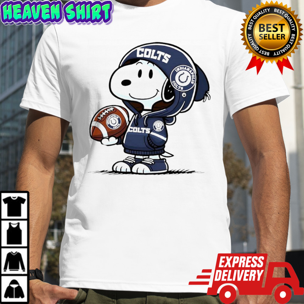 Snoopy wears Indianapolis Colts hoodie logo shirt