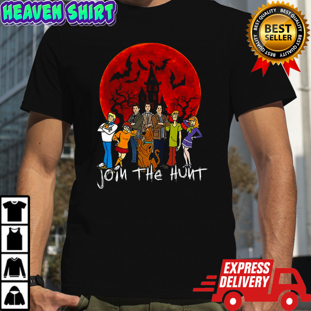 The Scooby-Doo Join The Hunt show in moonlight Halloween shirt