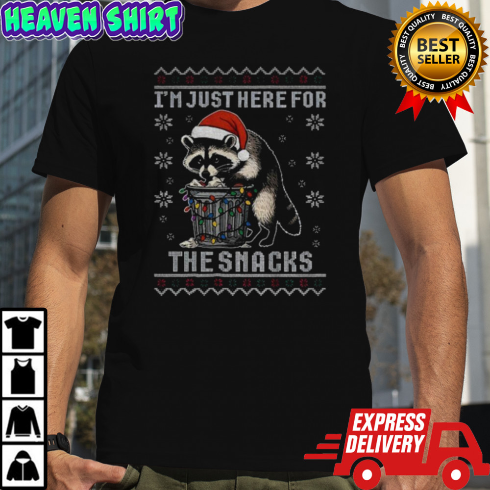 Funny Raccoon Christmas I’ just here for the snacks shirt