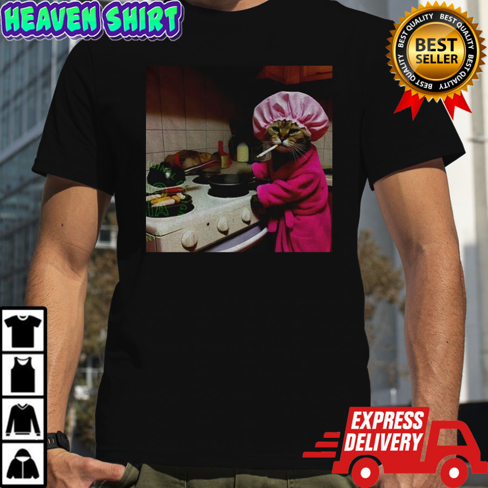 Housewife cat smoking funny meme shirt