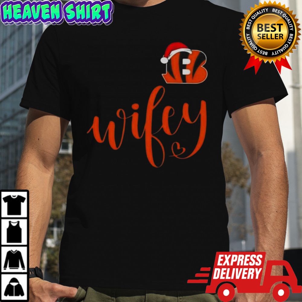 Wifey Cincinnati Bengals Santa Hat Merry Christmas T-Shirt